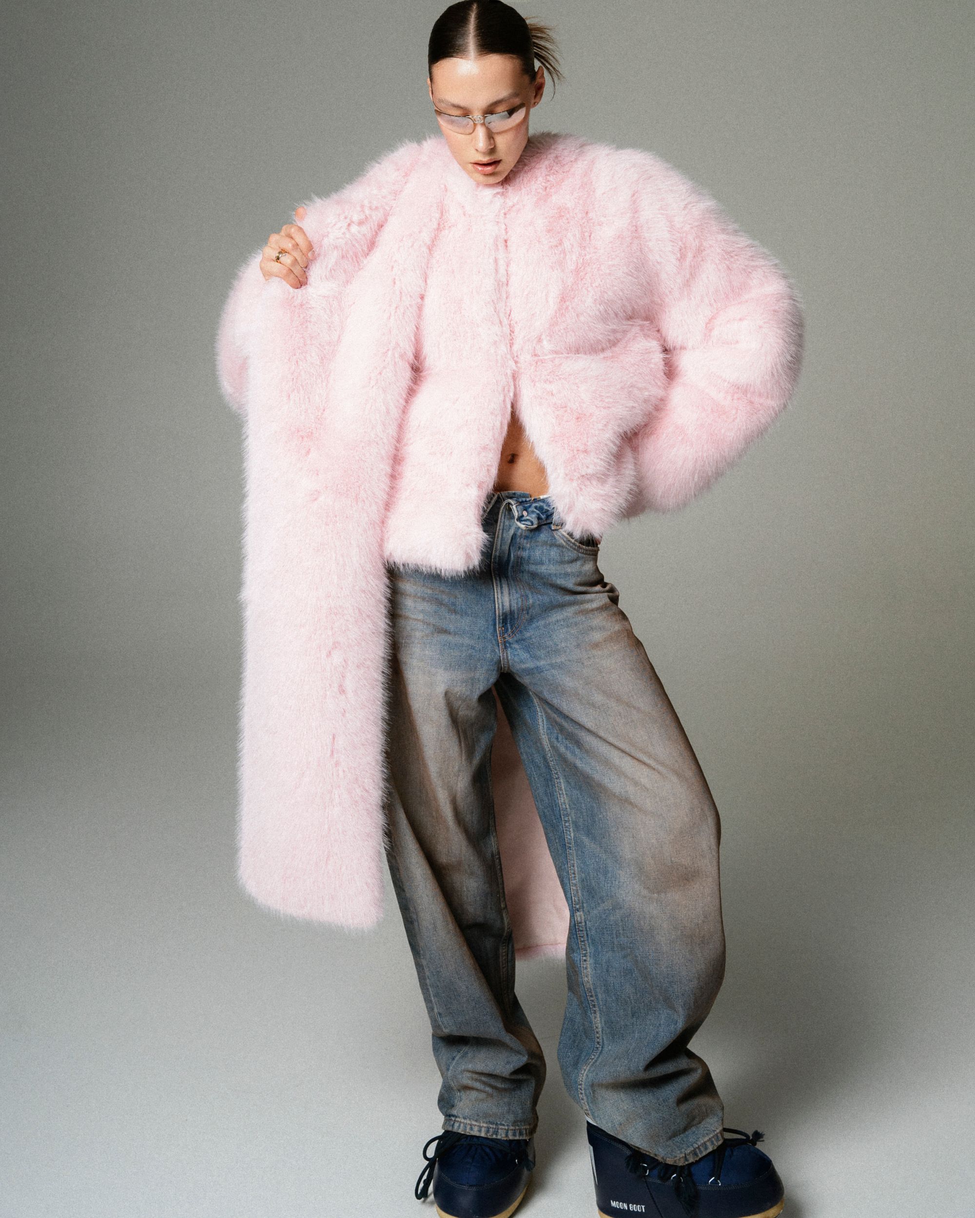 Fur coat Gummy Bear